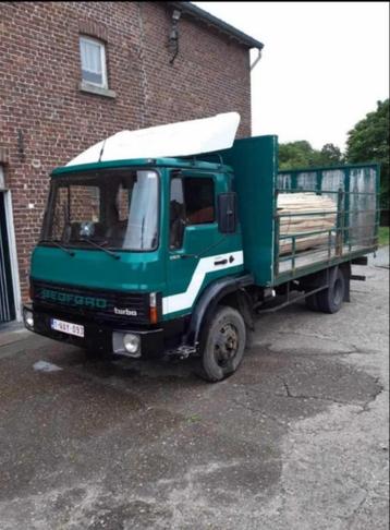 Bedford lt750 pour intéresser  beschikbaar voor biedingen