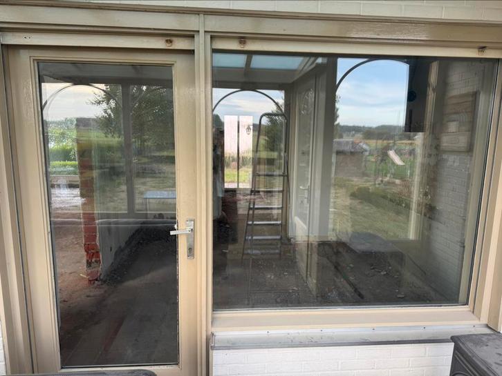 Raam en deur met glas, Doe-het-zelf en Bouw, Glas en Ramen, Gebruikt, Gevelraam of Ruit, Dubbelglas, Ophalen