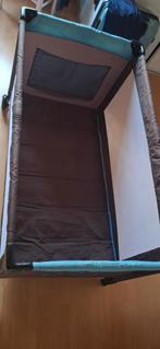 Lit de voyage avec matelas rond, Enlèvement, Comme neuf