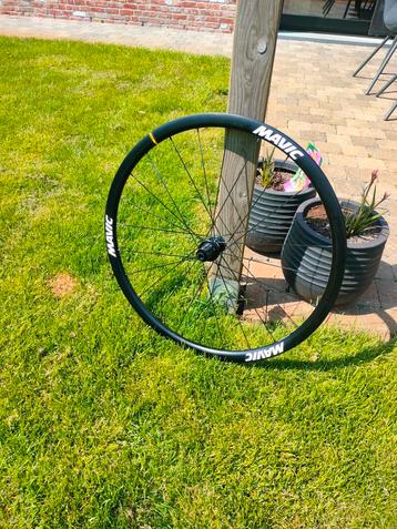 Mavic ksyrium 30 disc wielset beschikbaar voor biedingen