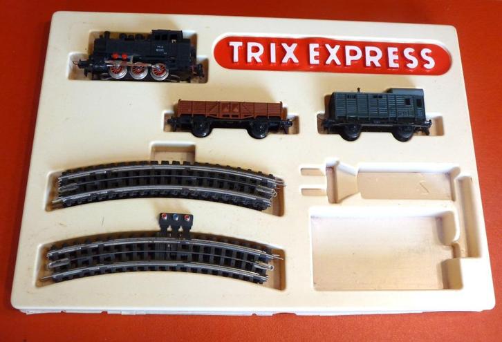 TRIX EXPRESS 1 Loco Vapeurbox, 2xWagon, 1 ovaal H0 1:87, Hobby en Vrije tijd, Modeltreinen | H0, Gebruikt, Treinset, Gelijkstroom