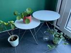 Set van 2 moderne witte bijzet/salontafeltjes, Huis en Inrichting, Ophalen, Minder dan 45 cm, Minder dan 55 cm, Gebruikt