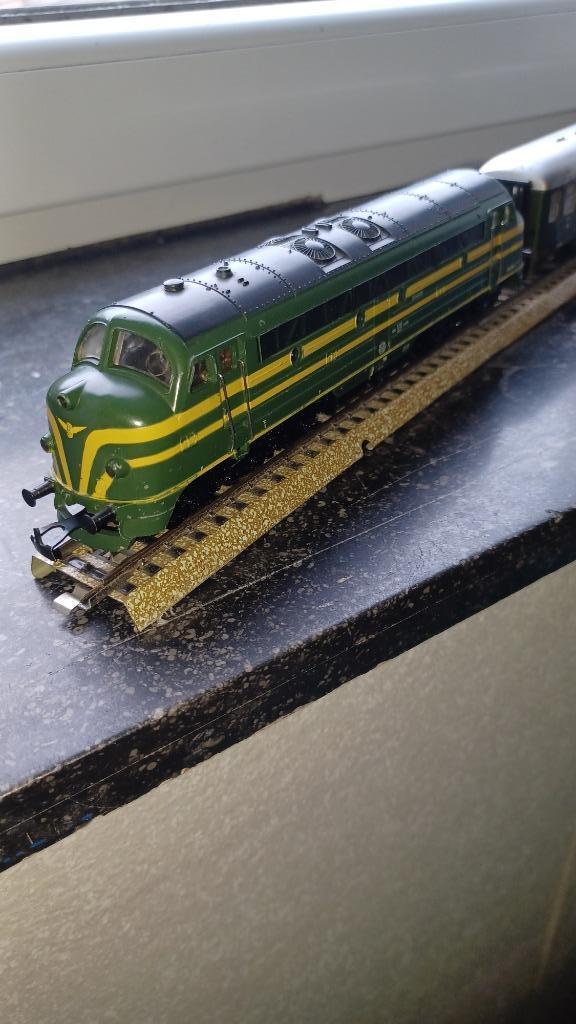 Marklin HO elektrische trein jaar 60, Hobby en Vrije tijd, Modeltreinen | H0, Gebruikt, Locomotief, Märklin, Ophalen