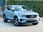 VOLVO XC40 B3 plus dark/als nieuw! 13500 km., Testrit aan huis, Stof, Euro 6, 4 cilinders