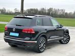 VW Touareg Business Automaat 3.0TDI V6 Full Option 4x4, Auto's, Automaat, 173 g/km, Euro 6, Zwart