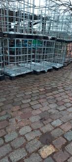 ibc houtkooien op metaalpallet,onverwoestbaar,, Maurts kalmthout, Zo goed als nieuw, Ophalen, Frank.Tradinglink.maurits@gmail.com