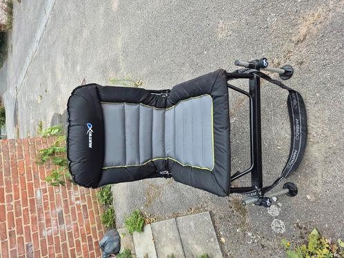 Chaise/siège de pêche feeder Matrix, Watersport en Boten, Hengelsport | Algemeen, Gebruikt, Ophalen