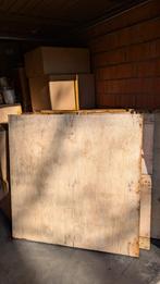 Gratis 3 dikke rechthoek palletten 123 x 123 cm, Doe-het-zelf en Bouw, Ophalen, Gebruikt, 120 tot 170 cm, Bankschroef