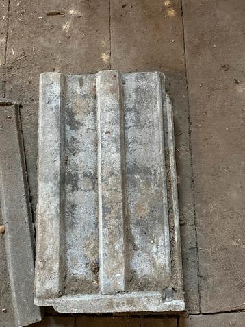 Dakpannen gratis, Doe-het-zelf en Bouw, Dakpannen en Dakbedekking, Ophalen, Dakpannen