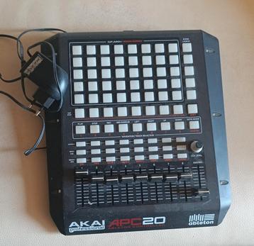 Akai APC20 Ableton midi controller beschikbaar voor biedingen