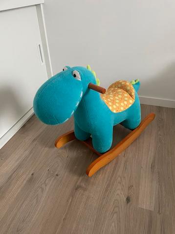 Schommeldino beschikbaar voor biedingen