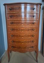 Commode 7 tiroirs travaillée d'époque, Maison & Meubles, Armoires | Commodes, Enlèvement