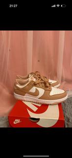 Nike sneakers, Ophalen, Nike