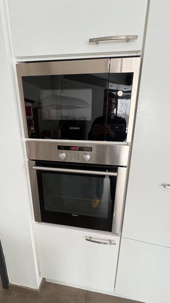 Electros Hotte/ Taque de cuisson / Four et Micro ondes, Maison & Meubles, Cuisine | Cuisines complètes, Utilisé, Autres types