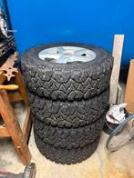 Pneus 4x4 pour dacia duster, Pneus et Jantes, 215 mm, 4 Saisons, 16 pouces