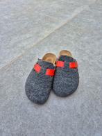 Pantoffels maat 36, Enfants & Bébés, Vêtements enfant | Chaussures & Chaussettes, Enlèvement, Utilisé