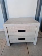 1 table de chevet, Enlèvement