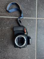 Nikon D3500 DSLR-set met 3 lenzen + accessoires, Audio, Tv en Foto, Fotocamera's Digitaal, Ophalen of Verzenden, Zo goed als nieuw