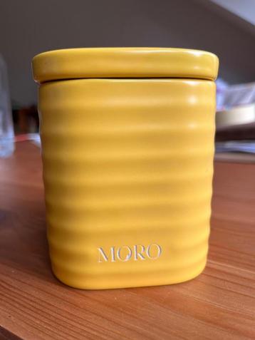 Moro geurkaars beschikbaar voor biedingen