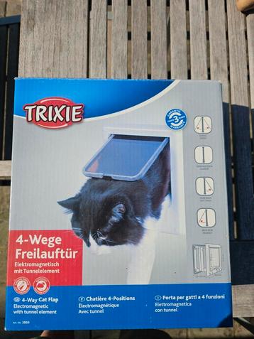 Elektronische kattendeur beschikbaar voor biedingen