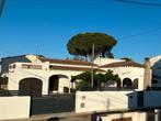Vakantiehuis Villa 8 Pers l'Escala, 8 personen, Costa Brava, Open haard, Stad