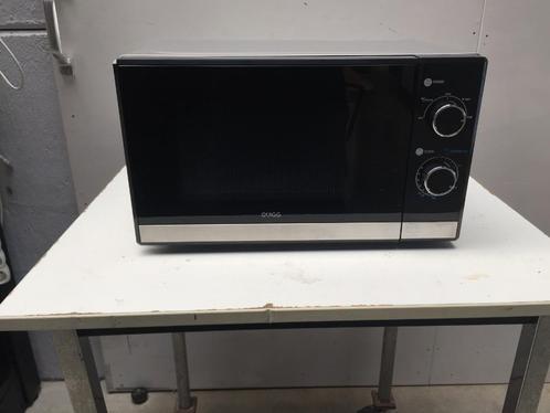 (47) Perfect werkende microgolf Quigg, Elektronische apparatuur, Microgolfovens, Gebruikt, Ophalen