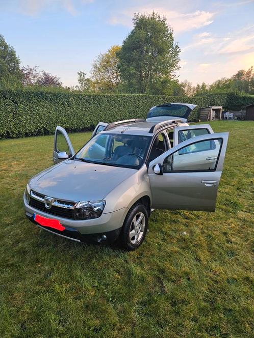 Dacia Duster 2012, Auto's, Dacia, Particulier, Duster, Airbags, Airconditioning, Bluetooth, Mistlampen, Radio, USB, Diesel, 5 deurs