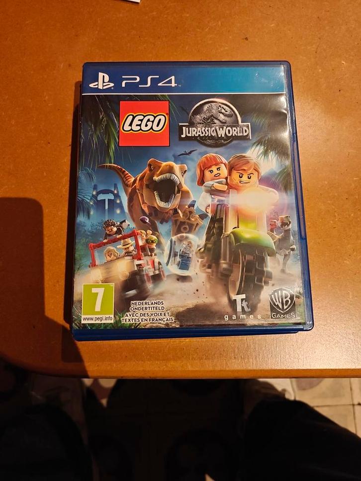 LEGO Jurassic World, Games en Spelcomputers, Games | Sony PlayStation 4, Zo goed als nieuw, Overige genres, Vanaf 18 jaar, Ophalen of Verzenden