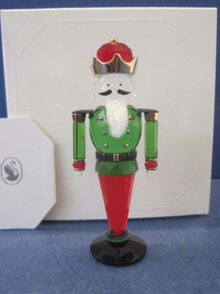 Swarovski Holiday Cheers Notenkraker groen, Verzamelen, Swarovski, Nieuw, Figuurtje, Ophalen of Verzenden