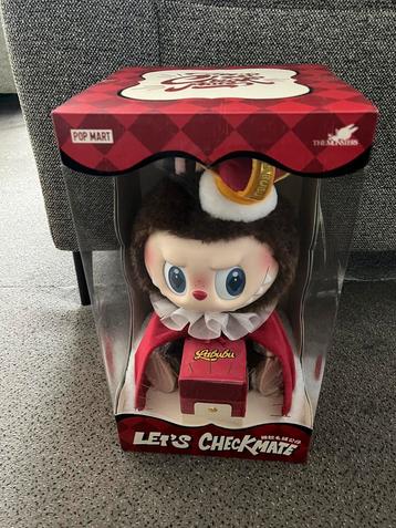 Prachtige grote Labubu van POP MART  37cm sealed en nieuw beschikbaar voor biedingen