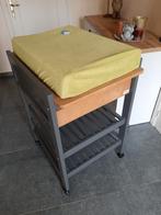 Verzorgingstafel, Enlèvement