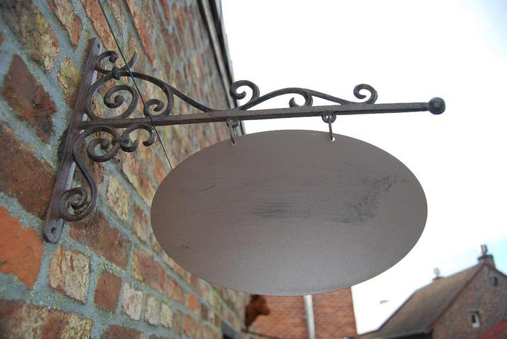 SMEEDIJZEREN BORD OP GIETIJZEREN GALG (44 cm), Tuin en Terras, Tuinwanddecoratie, Nieuw, Ophalen of Verzenden
