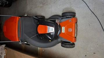 Husqvarna grasmaaier in zgan beschikbaar voor biedingen