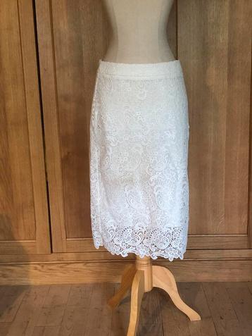 Jupe Morgan taille 40, Taille 38/40 (M), Enlèvement ou Envoi, Blanc, Sous le genou