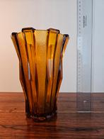 Art Deco Scailmont tulpenvaas, Enlèvement