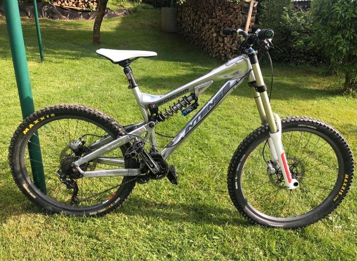 DH Intense Socom, Fietsen en Brommers, Fietsen | Crossfietsen en BMX, Zo goed als nieuw, Ophalen