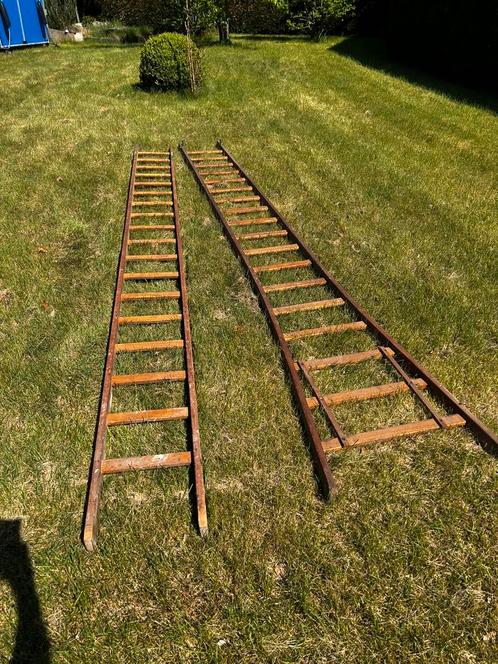 Houten ladder - inschuifbaar - 2x 410cm hoog - 34-64cm breed, Doe-het-zelf en Bouw, Ladders en Trappen, Gebruikt, Ladder, Ophalen