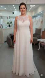 Trouwjurk uit de Bianco Evento collectie, Ophalen, Trouwjurk