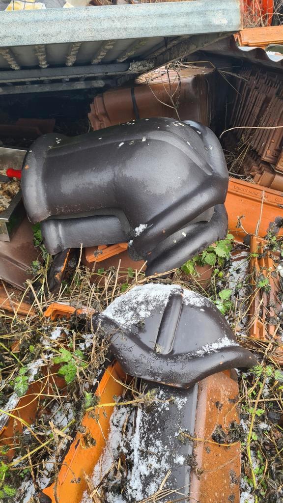 Anciennes tuiles multimodèles - multimarques, Bricolage & Construction, Tuiles & Revêtements de toit, Utilisé, Tuiles, Enlèvement