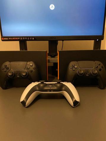 2x SCUF Reflex Pro controllers  beschikbaar voor biedingen