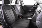 Volkswagen T-Roc 1.5 TSi Style *Navigatie*Trekhaak*Camera, Te koop, Zilver of Grijs, Benzine, 5 deurs