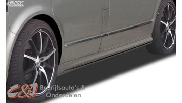 Zijskirt links van een Volkswagen Transporter (132) beschikbaar voor biedingen