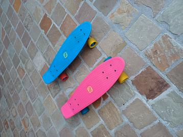 2x penny board zo goed als nieuw beschikbaar voor biedingen