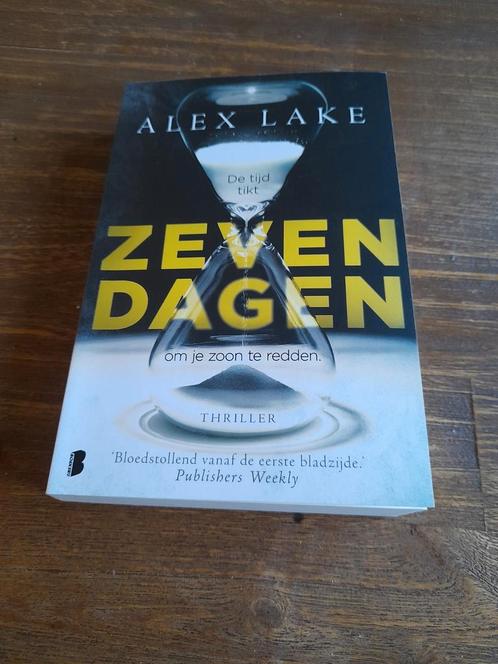 Alex Lake - Zeven dagen, Boeken, Thrillers, Zo goed als nieuw, Ophalen of Verzenden
