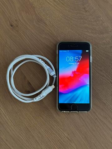 Apple iPhone 6 - 16GB beschikbaar voor biedingen