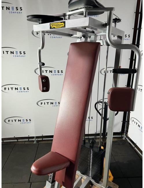 Technogym Isotonic Pectoral, Sport en Fitness, Fitnessmaterialen, Gebruikt, Overige typen, Armen, Benen, Borst, Buik, Rug, Ophalen of Verzenden