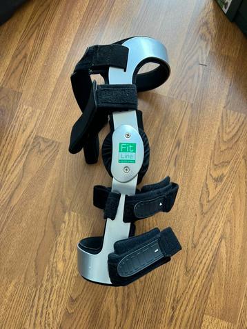 Linkse Knie brace Maat L beschikbaar voor biedingen