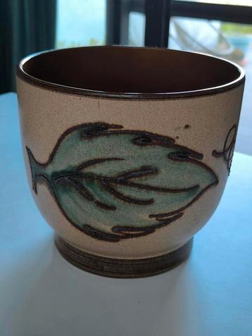 Keramische bloempot/cache pot beschikbaar voor biedingen
