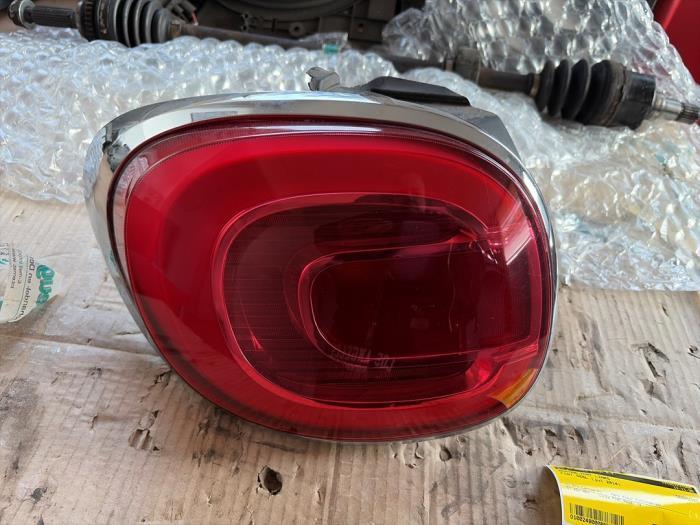 Achterlicht links van een Fiat 500L, Auto-onderdelen, Verlichting, Fiat, Gebruikt, 3 maanden garantie, Ophalen of Verzenden