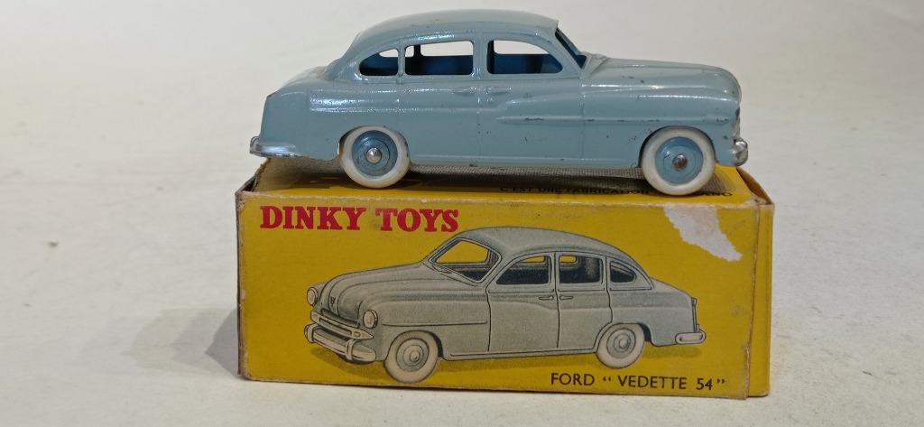 DINKY TOYS FRANKRIJK FORD VEDETTE REF 24X, Hobby en Vrije tijd, Modelauto's | 1:43, Gebruikt, Auto, Dinky Toys, Ophalen of Verzenden